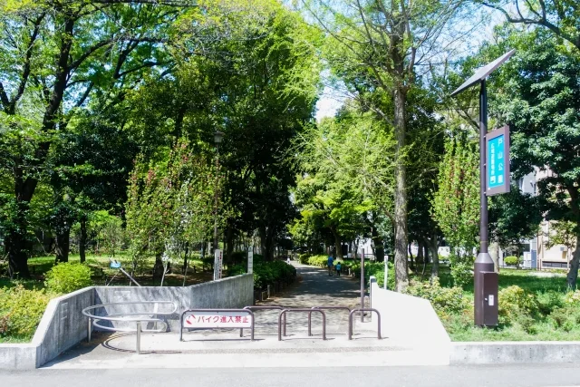 戸山公園